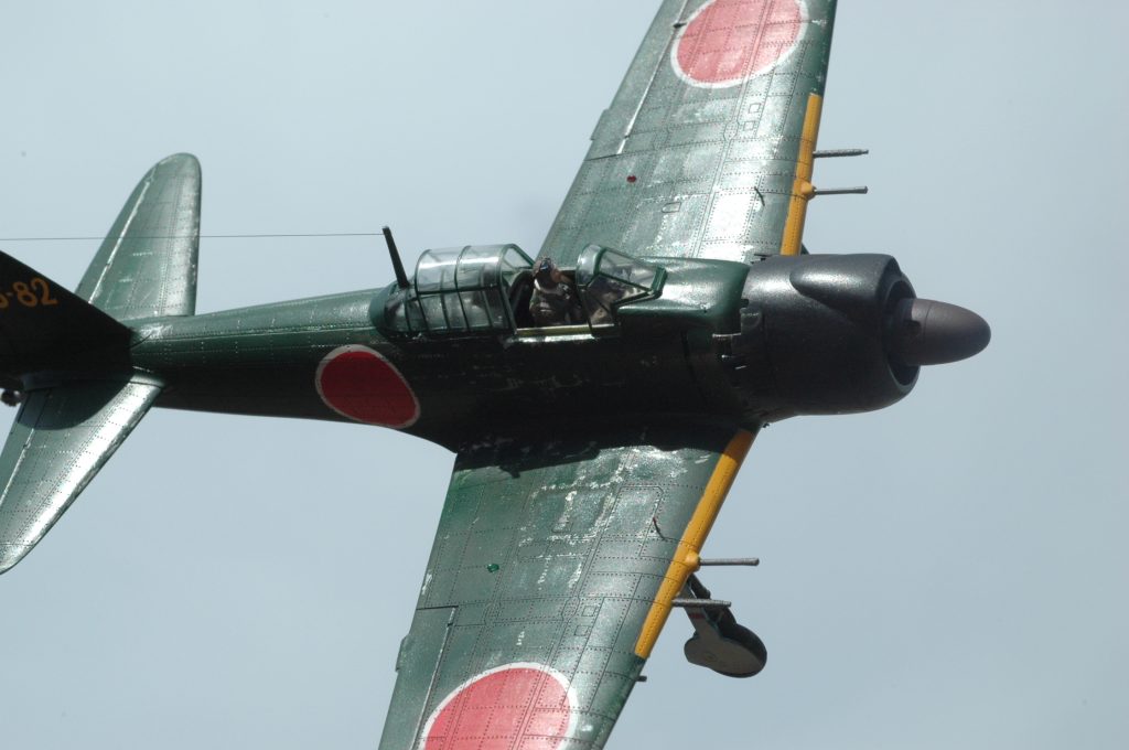 零式艦上戦闘機 アートプリント 金色フレーム 零式練習用戦闘機（A6M2