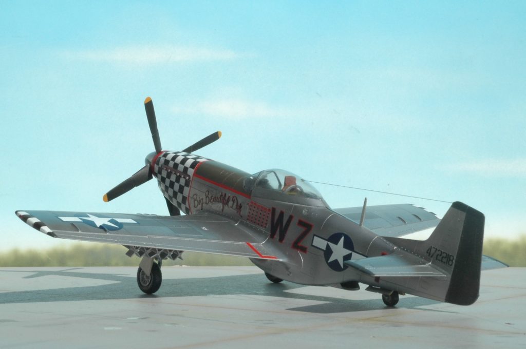 謹賀新年 1/48 ノースアメリカンP－51Dマスタング 1945年 ハセガワ製