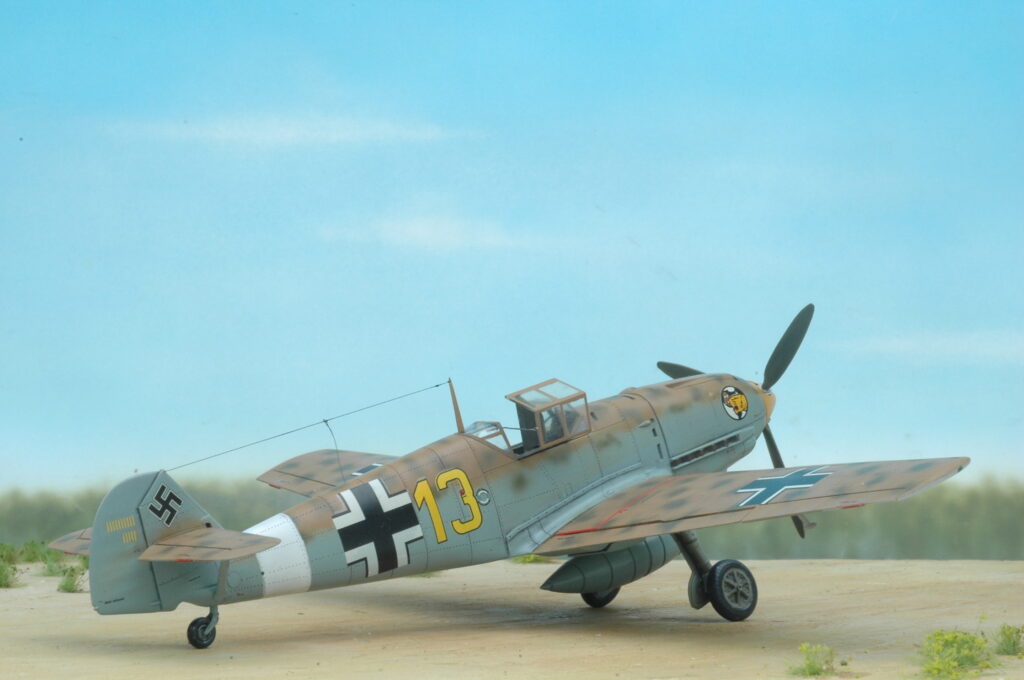 1/48 メッサーシュミット Bf109E-4/7Trop マルセイユ機 ハセガワ製